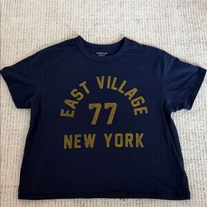 American Eagle Navy Blue New York Crop Tee Women’s Shirt